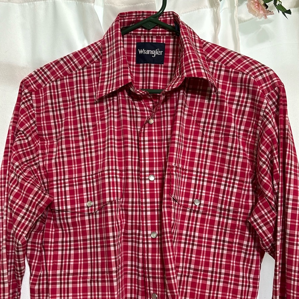 Red Wrangler casual plaid, pearl snap buttons.